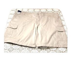 Mens khaki cargo shorts NWT